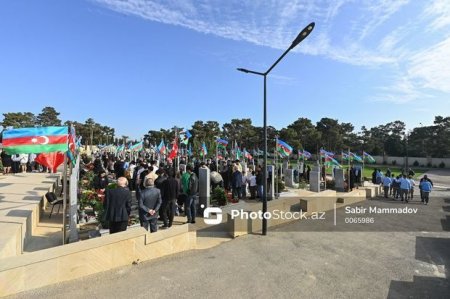 Азербайджанский народ чтит память своих героических шехидов