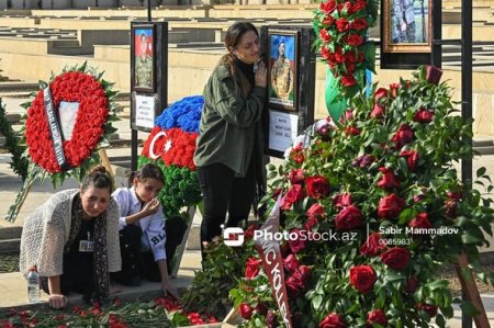 Азербайджанский народ чтит память своих героических шехидов 