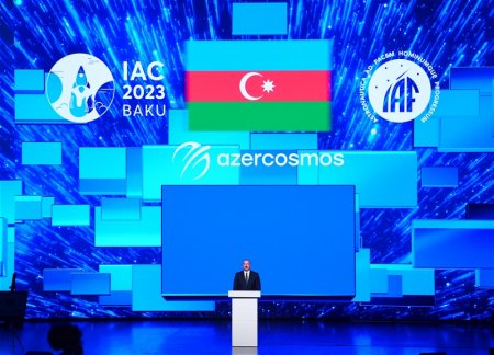 Президент Азербайджана принял участие в церемонии открытия 74-го Международного конгресса астронавтики