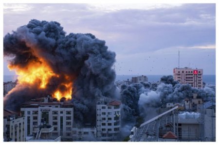 Армия Израиля сообщила о нанесении ударов по десяткам объектов ХАМАС в Газе 