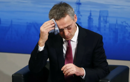 Столтенберг назвал «трагедией» возможную победу России в войне