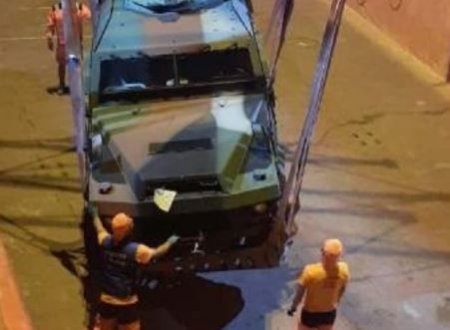 Французская военная техника направляется в Армению через Грузию