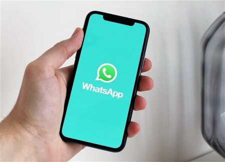 Чаты и фото пользователей WhatsApp перестанут хранить бесплатно