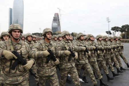 В Азербайджане военнослужащие смогут обучаться в гражданских вузах