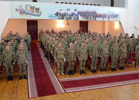На совещании в Минобороны АР рассказали, что ждет военных с новыми реформами в армии