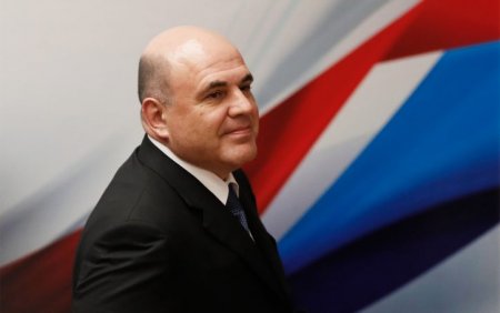 Мишустин поздравил Али Асадова с днем рождения