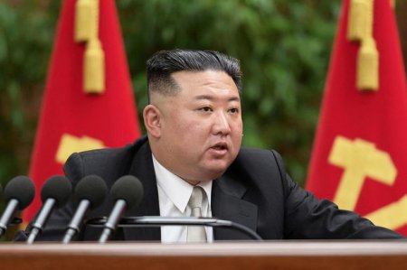 Ким Чен Ын призвал усилить боевую готовность ВВС Северной Кореи