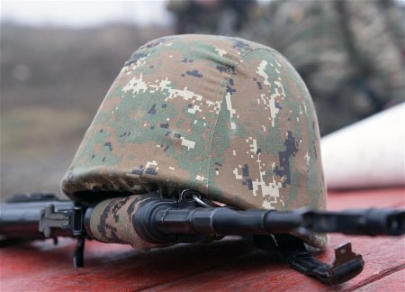 Армянский военнослужащий получил ранение