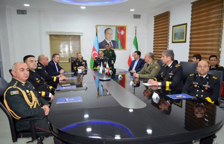 В Баку прошла встреча командующих ВМС Азербайджана и Ирана