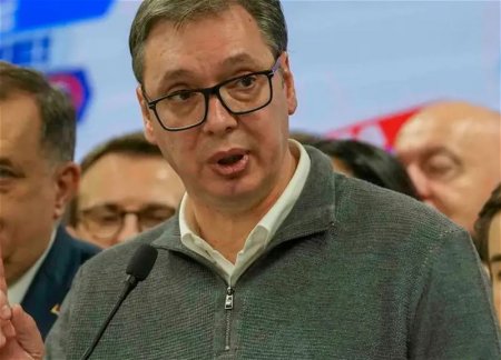Вучич объявил о победе своего блока на выборах в Сербии
