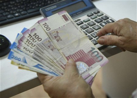 Президент Азербайджана утвердил прожиточный минимум на 2024 год