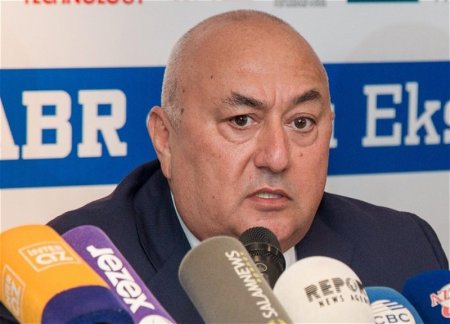 Замминистра оборонной промышленности освобожден от занимаемой должности