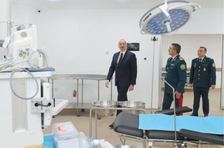 Президент Ильхам Алиев принял участие в открытии в Баку нового военного госпитального комплекса ГПС