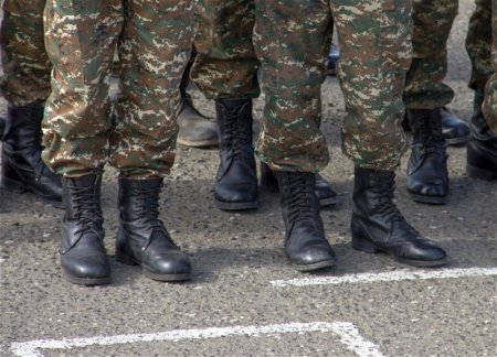 В Армении принят закон, позволяющий откупиться от службы в армии