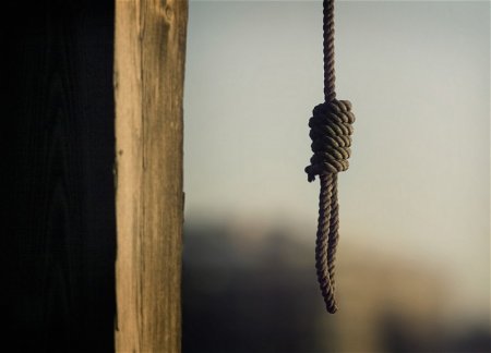 В Габале 32-летний мужчина совершил суицид
