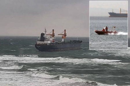 В Мраморном море затонул сухогруз под флагом Турции