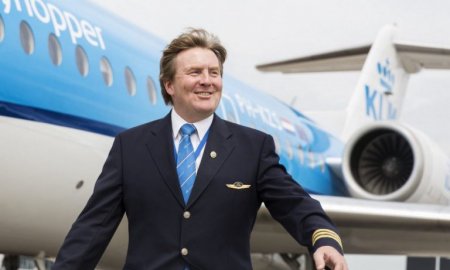 Король Нидерландов поздравил президента Алиева с переизбранием