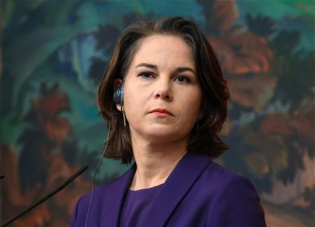 Бербок: Азербайджан и Армения предприняли смелые шаги, чтобы оставить прошлое позади