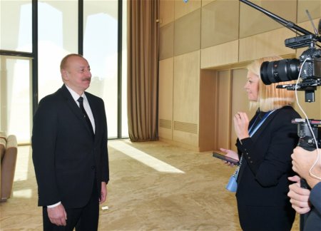 Ильхам Алиев дал интервью телеканалу «Евроньюс»