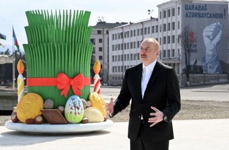 Ильхам Алиев разжег новрузовский костер в Ханкенди