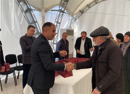 Очередная группа переселенцев прибыла в Лачин 