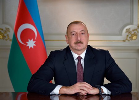 Ильхам Алиев принимает участие в международном форуме «СОР29 и Зеленое видение для Азербайджана»