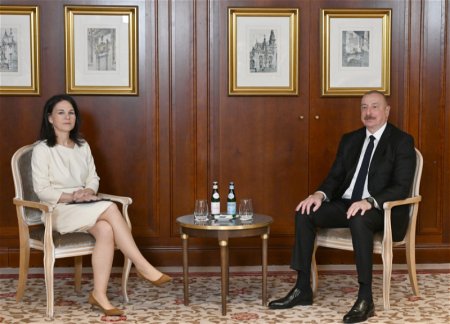 В Берлине состоялась встреча Президента Ильхама Алиева с министром иностранных дел Германии