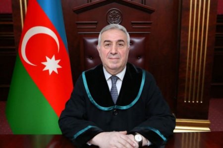 В Азербайджане судья покончил с собой