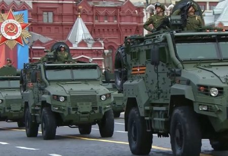 На Красной площади в Москве состоялся парад Победы