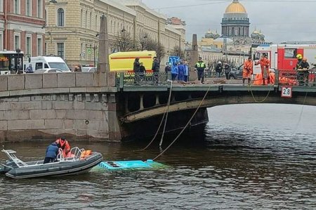 Число погибших из-за падения автобуса в реку в Петербурге увеличилось до семи