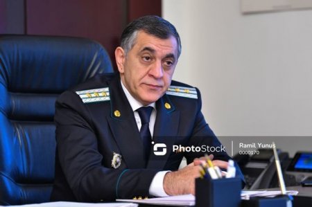 Министр уволил начальника управления