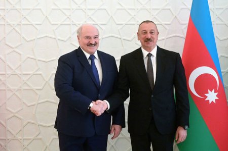 Лукашенко отбыл с государственным визитом в Азербайджан