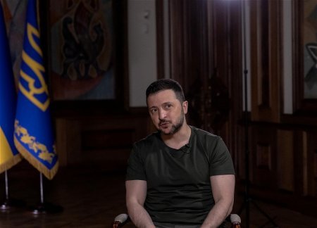 Зеленский заявил, что срок его полномочий не истек
