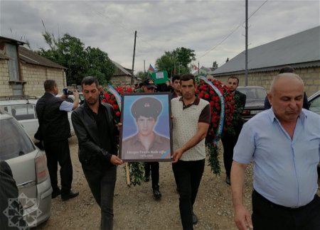Похоронен еще один азербайджанский шехид, считавшийся пропавшим без вести