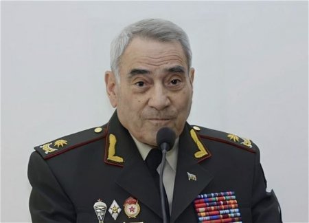 Скончался бывший министр обороны Азербайджана