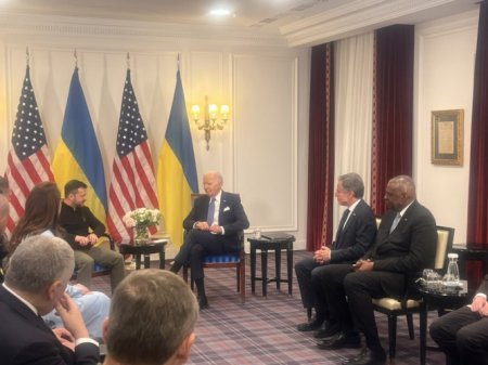 Байден извинился перед Зеленским