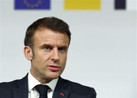 Макрон распустил Нацсобрание и назначил досрочные парламентские выборы