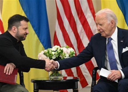 Байден и Зеленский подписали соглашение по безопасности