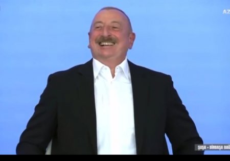 Допущенная на Втором Шушинском глобальном медиафоруме ошибка рассмешила Ильхама Алиева 