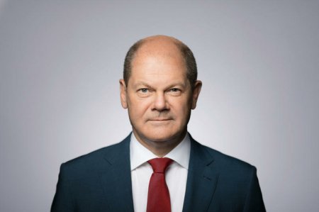 Шольц заявил о намерении переизбраться в 2025 году