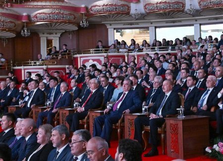 Ильхам Алиев присутствовал на концертной программе «Вечер дружбы» в Астане