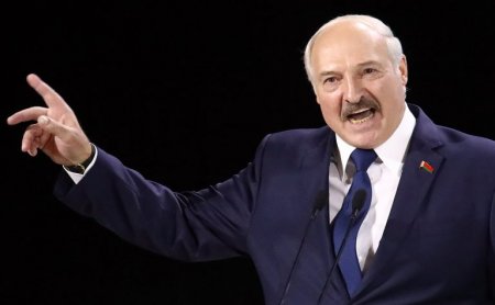 Лукашенко: «Это общая – Беларуси и России – война против этих зверей»