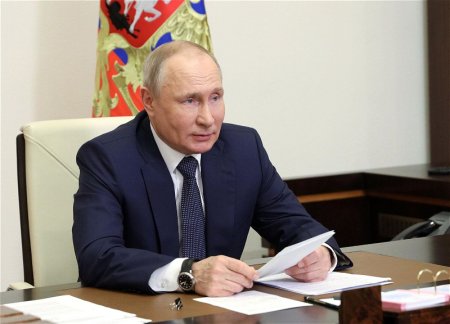 Путин посетит 18-19 августа Азербайджан