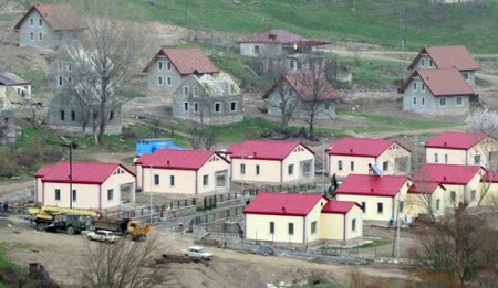 Более 20 тыс. азербайджанцев вернутся в этом году на свои земли