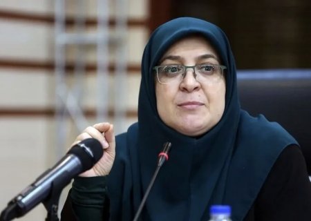Спикером правительства Ирана впервые стала женщина
