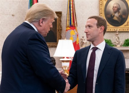 Трамп пригрозил Цукербергу тюрьмой
