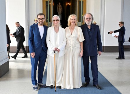 ABBA выступила против использования своей музыки Трампом