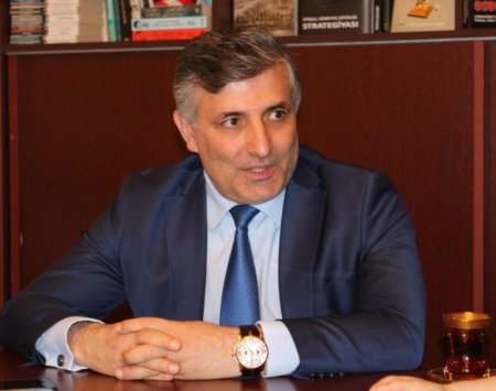 Экс-адвоката Эльмана Пашаева задержали за мошенничество