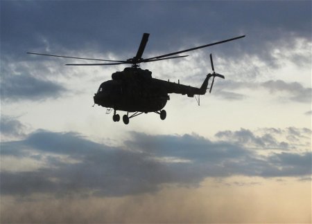 В России рухнул вертолет, 3 человека погибли