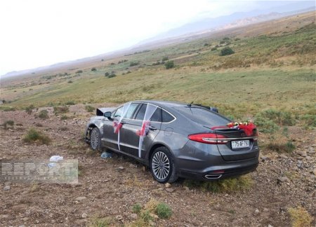 В Нахчыване разбился ехавший за невестой автомобиль, есть погибшие и пострадавшие